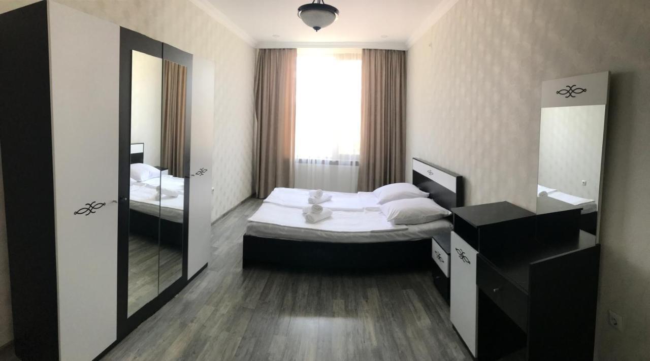 Friendly House Hotel อาคัลท์ชิกเค ภายนอก รูปภาพ
