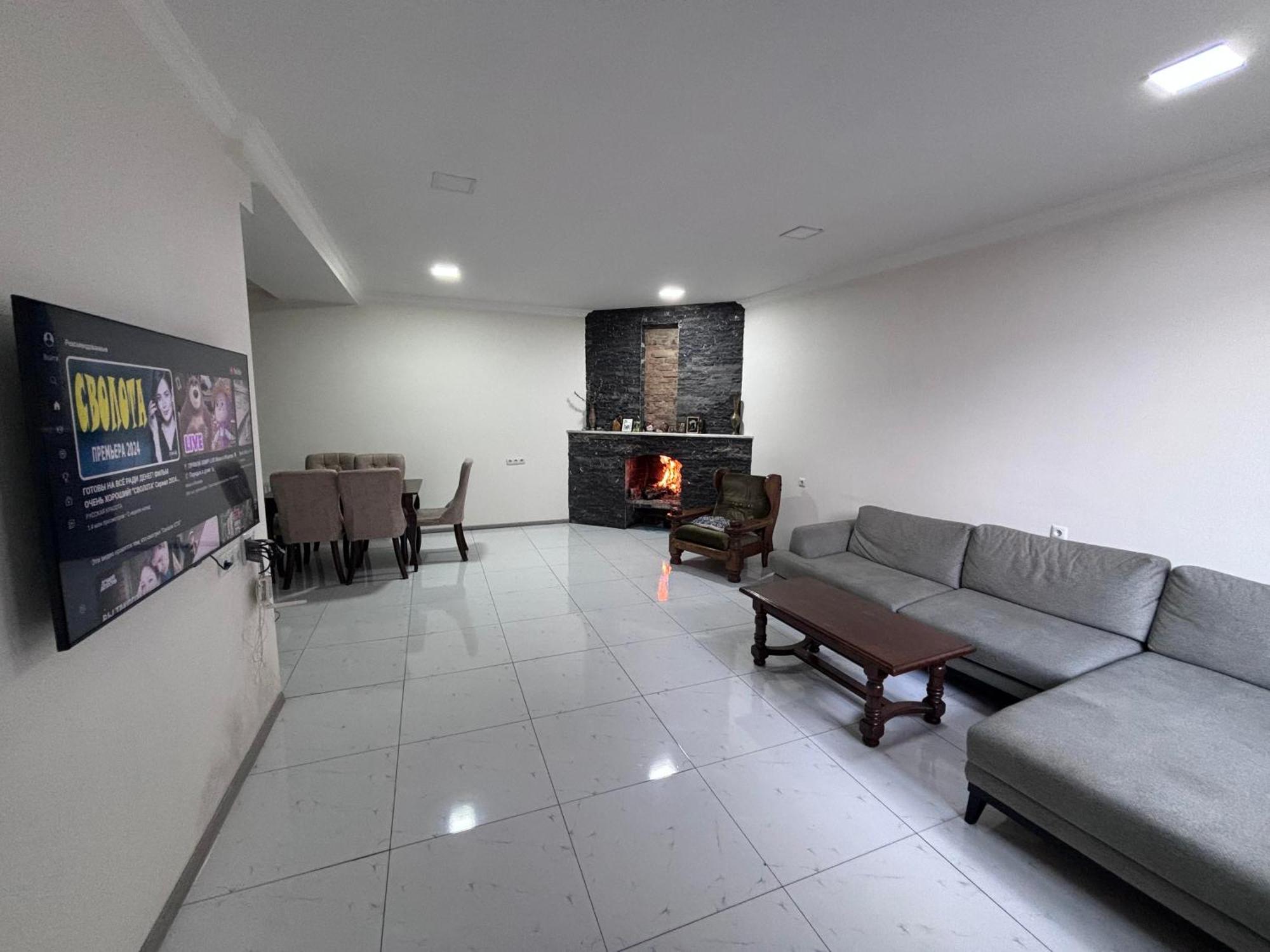 Friendly House Hotel อาคัลท์ชิกเค ภายนอก รูปภาพ